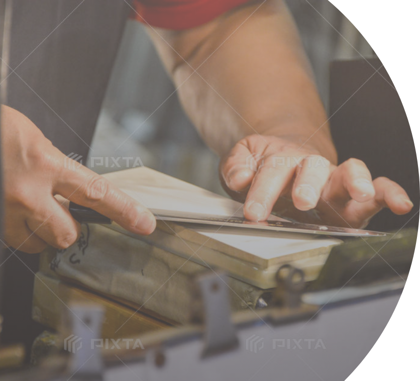 日本刀の切れ味を現代に再現。